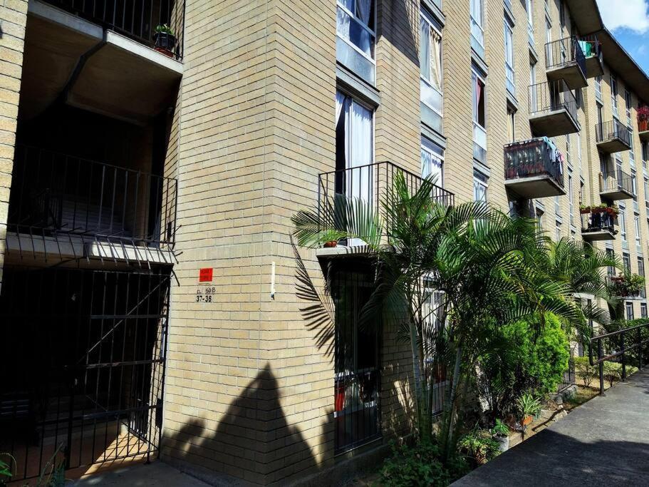 Apartamento Comodo Y Moderno, La Mejor Ubicacion, Cerca Al Metro Tranvia Apartment *
