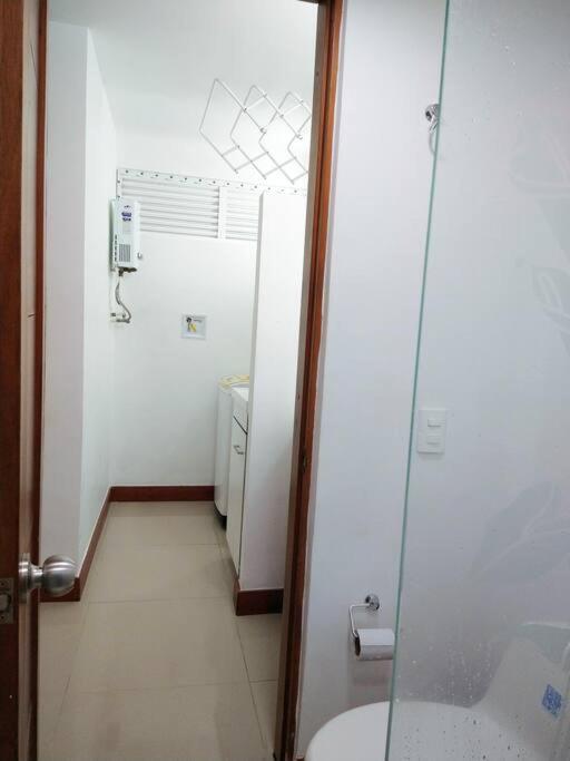 Apartment Apartamento Comodo Y Moderno, La Mejor Ubicacion, Cerca Al Metro Tranvia Medellin